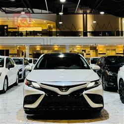 تۆیۆتا کامری